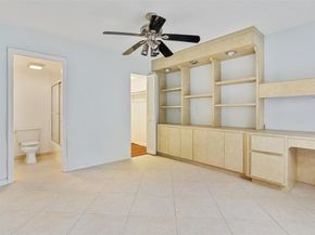 2305 Saint Andrews Rd 129, Hollywood FL 33021