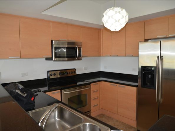 140 S Dixie Hy 525, Hollywood FL 33020