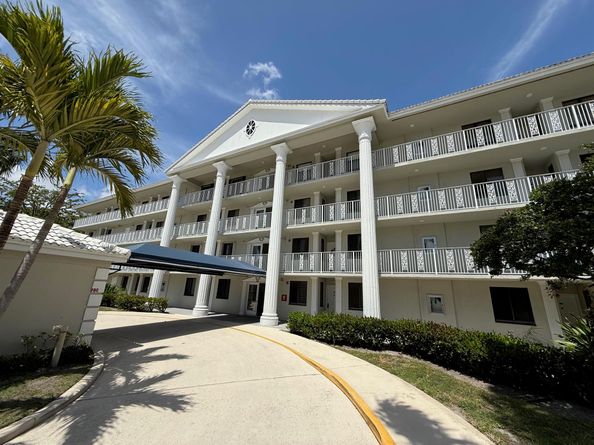 2621 Village Boulevard 303, West Palm Beach FL 33409