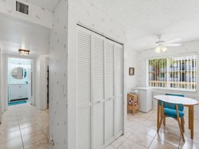 3146 Via Poinciana 307, Lake Worth FL 33467