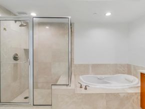 2640 Lake Shore Drive 307, Riviera Beach FL 33404