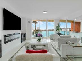 2640 Lake Shore Drive 307, Riviera Beach FL 33404