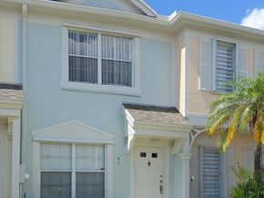51 Whitehead Circle 51, Weston FL 33326