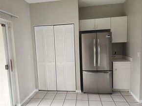 51 Whitehead Circle 51, Weston FL 33326