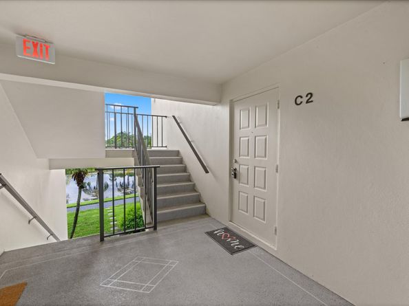 1113 Green Pine Boulevard C2, West Palm Beach FL 33409