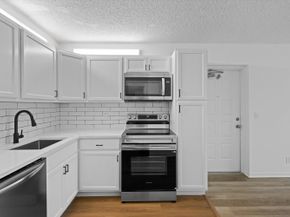 1113 Green Pine Boulevard C2, West Palm Beach FL 33409