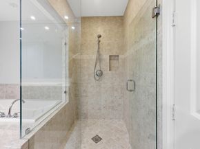 200 NE 2nd Avenue 316, Delray Beach FL 33444