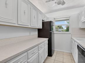 912 South Drive A, Delray Beach FL 33445