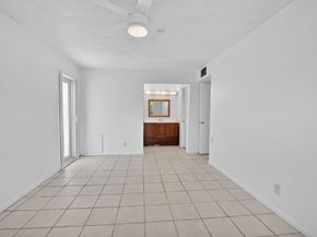 912 South Drive A, Delray Beach FL 33445