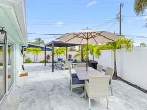 612 SE 10th Avenue, Deerfield Beach FL 33441