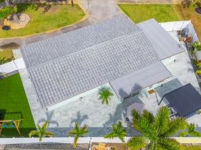 612 SE 10th Avenue, Deerfield Beach FL 33441
