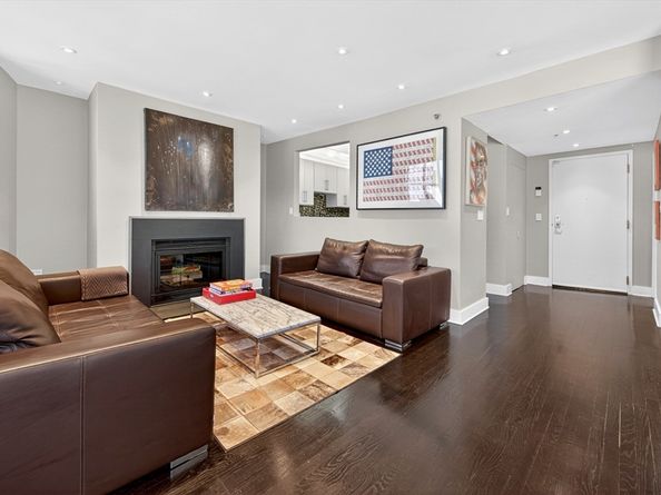 567 Tremont 32, Boston MA 02118