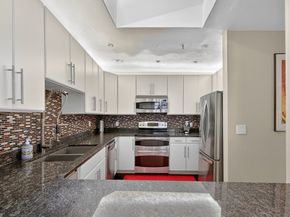 567 Tremont 32, Boston MA 02118