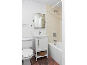 20 Lawrence St 1, Boston MA 02129