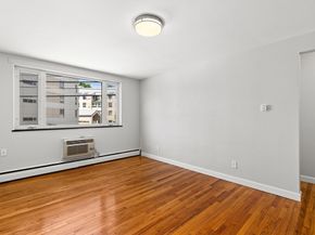 121 Warren St 4, Watertown MA 02472