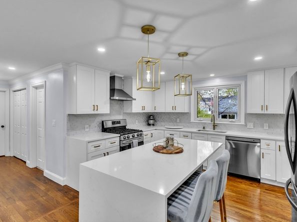 7 Corey Rd, Marlborough MA 01752