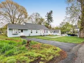 7 Corey Rd, Marlborough MA 01752