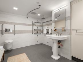 975 Memorial Drive 405406, Cambridge MA 02138