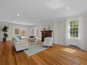20 Westwood Dr, Worcester MA 01609