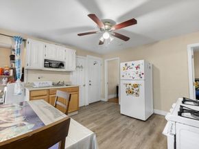 20 Mott St, Worcester MA 01604