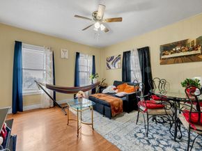 20 Mott St, Worcester MA 01604