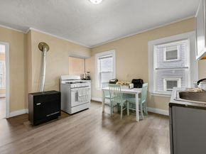 20 Mott St, Worcester MA 01604