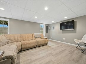 200 Maple, Stow MA 01775