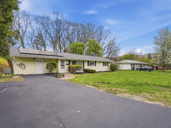 7 Edith Road, Framingham MA 01701