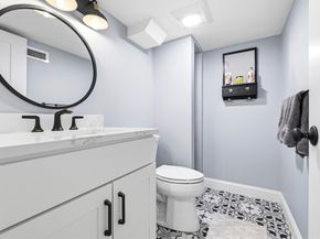 22 Mountain Road, Burlington MA 01803