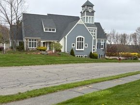 61 Great Hill Drive 61, Topsfield MA 01983