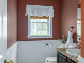 29 Grizzly Drive, Rutland MA 01543
