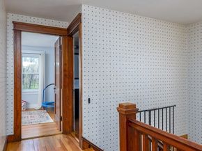 42 Maple Ave, Rutland MA 01543
