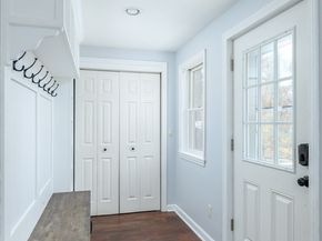 42 Maple Ave, Rutland MA 01543
