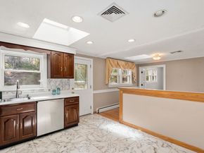 164 Lockland Ave, Framingham MA 01701