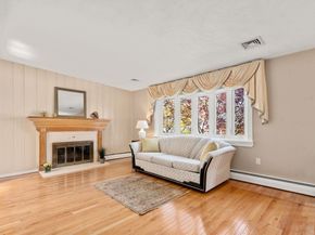164 Lockland Ave, Framingham MA 01701