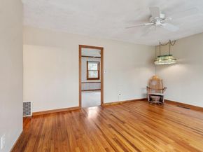 36 Bean Rd, Sterling MA 01564