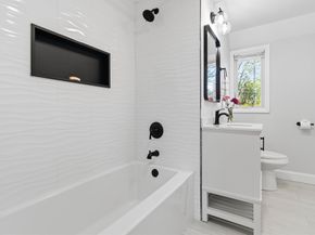 43 Orient St, Worcester MA 01604