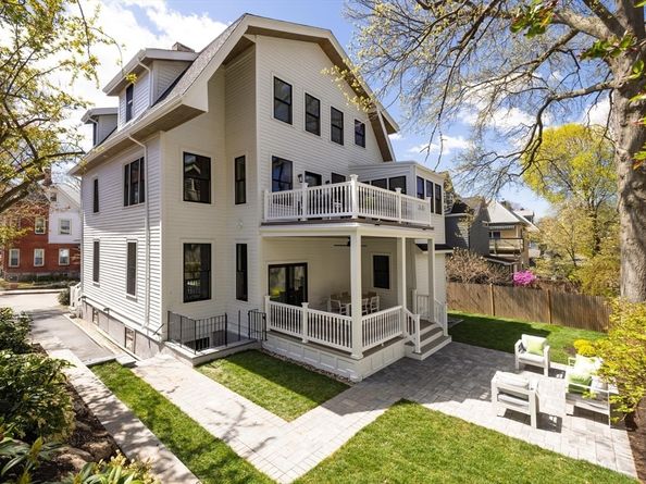 21 Kent Square 1, Brookline MA 02446