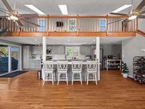 5 Bradford Ter, Saugus MA 01906