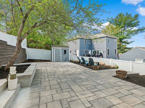 5 Bradford Ter, Saugus MA 01906
