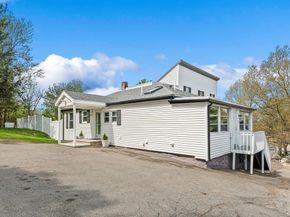 5 Bradford Ter, Saugus MA 01906