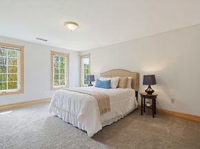 16 Stone Meadow Farm Drive, Shrewsbury MA 01545