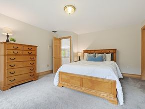 16 Stone Meadow Farm Drive, Shrewsbury MA 01545
