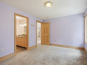 16 Stone Meadow Farm Drive, Shrewsbury MA 01545