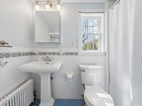 223 Beverly Road, Worcester MA 01605