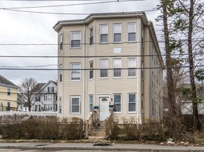 838-840 N Montello St, Brockton MA 02301