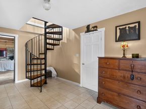 47 Singletary Ave, Sutton MA 01590