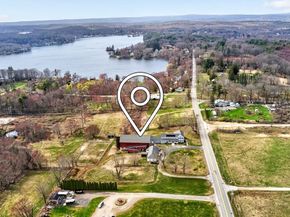 47 Singletary Ave, Sutton MA 01590