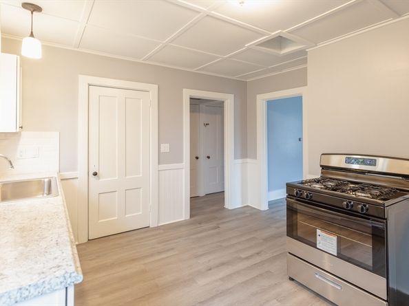 235 Standish Ave, Plymouth MA 02360