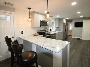 12 Santos Ct, Hanson MA 02341